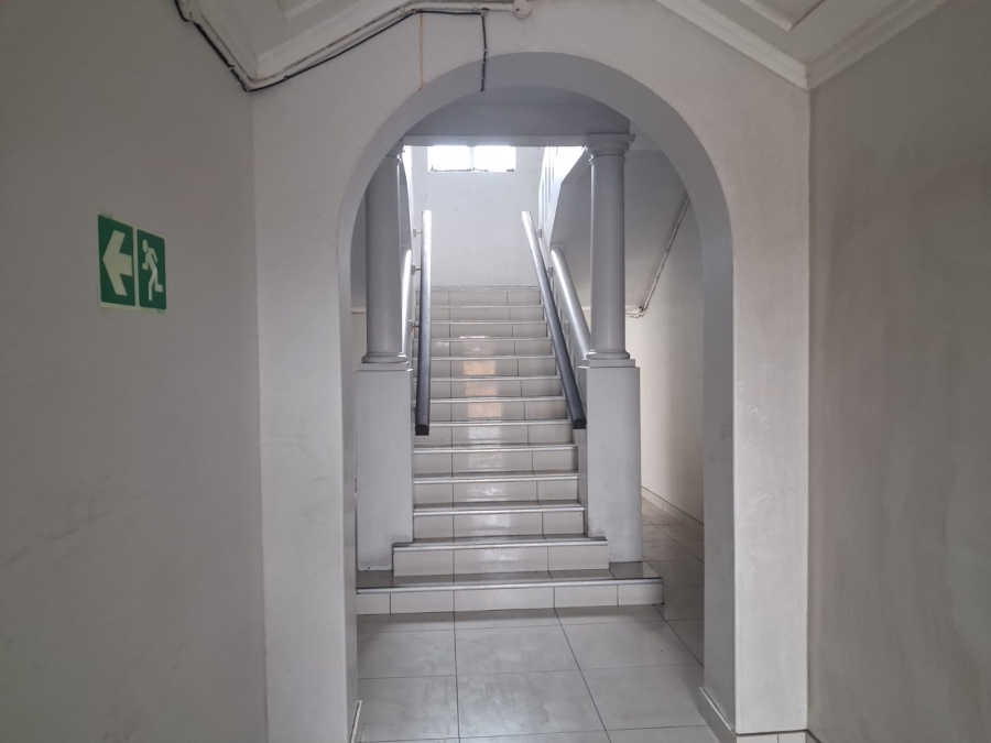 To Let 1 Bedroom Property for Rent in Quigney Eastern Cape